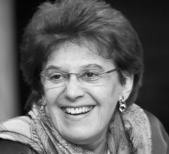 Delia Steinberg Guzman